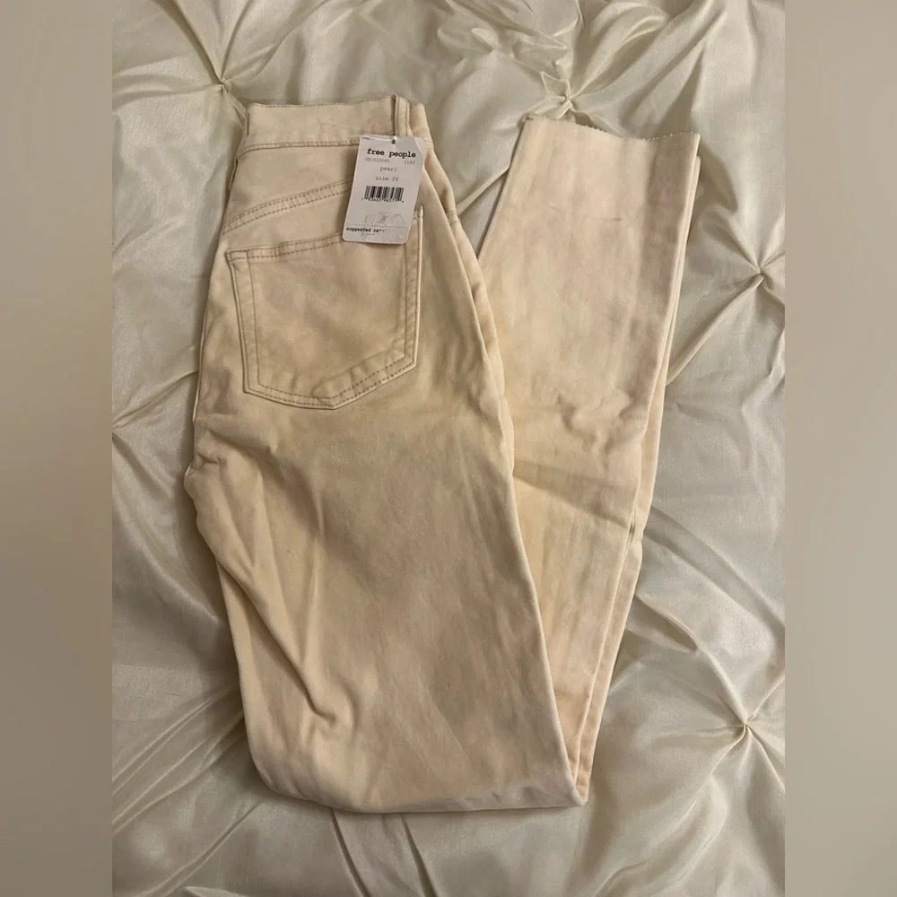 Free People Cream Jeans - Picture 2 of 4